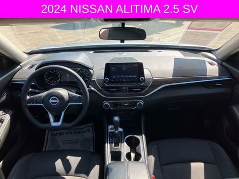 Used 2024 Nissan Altima 2.5 SV image 20