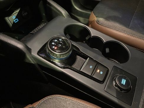 Used 2021 Ford Bronco Sport Outer Banks w/ Outer Banks Package (96D) image 26