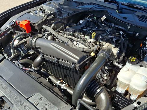 Certified 2025 Ford Mustang Coupe RWD image 29