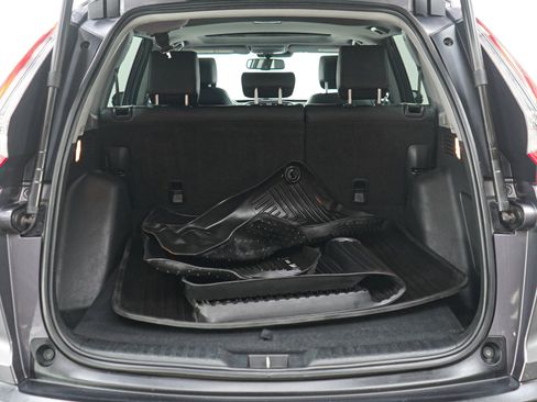 Used 2018 Honda CR-V Touring image 16
