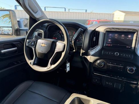 Used 2021 Chevrolet Silverado 2500 W/T w/ WT Fleet Convenience Package image 41