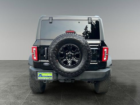 Used 2023 Ford Bronco Wildtrak image 6