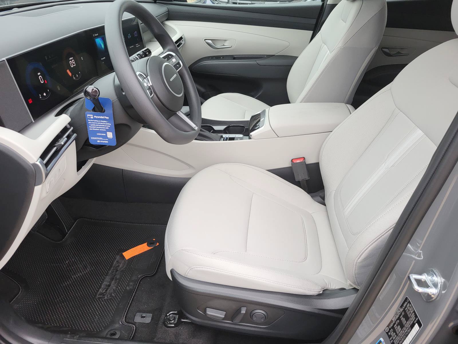New 2026 Hyundai Tucson SEL FWD image 15