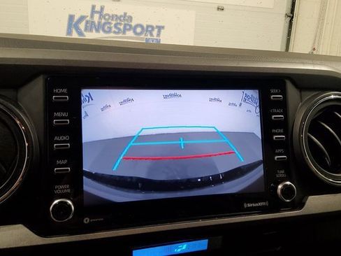 Used 2021 Toyota Tacoma TRD Off-Road image 34