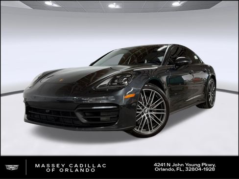 Used 2021 Porsche Panamera image 1