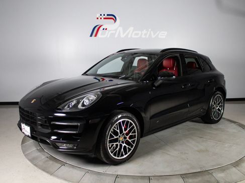 Used 2018 Porsche Macan Turbo AWD/4WD image 2