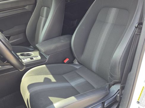 Used 2024 Honda Civic Sport image 25