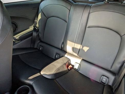 Used 2018 MINI Cooper S image 15