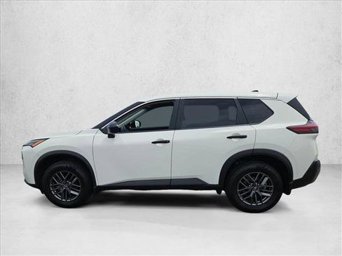 Used 2023 Nissan Rogue S FWD image 8