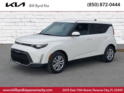 Used 2025 Kia Soul LX