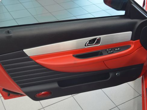 Used 2003 Ford Thunderbird RWD image 14