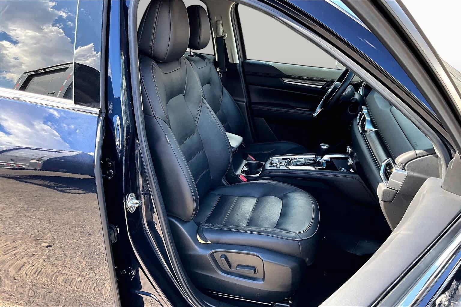 Used 2019 MAZDA CX-5 Grand Touring w/ GT Premium Package AWD/4WD image 12