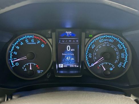 Used 2021 Toyota Tacoma TRD Off-Road image 47