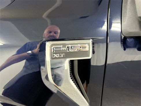 Used 2022 Ford F150 XLT w/ Equipment Group 302A High image 31