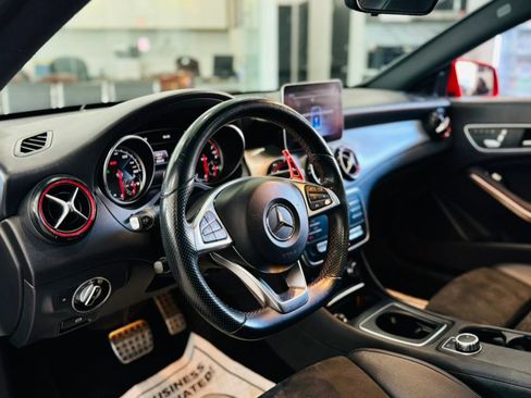 Used 2018 Mercedes-Benz CLA 250 image 13