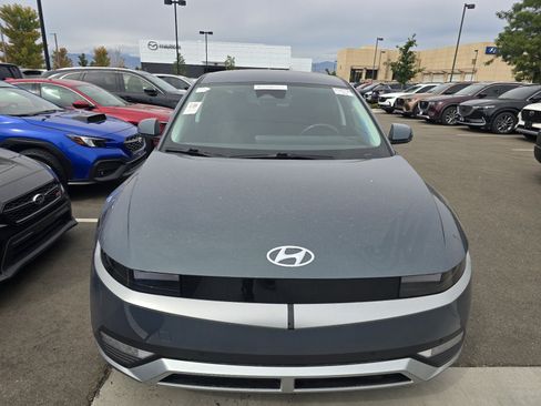 Used 2024 Hyundai Ioniq 5 SEL AWD/4WD image 8
