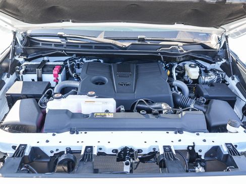 New 2026 Toyota Tundra SR5 w/ SR5 Convenience Package AWD/4WD image 14