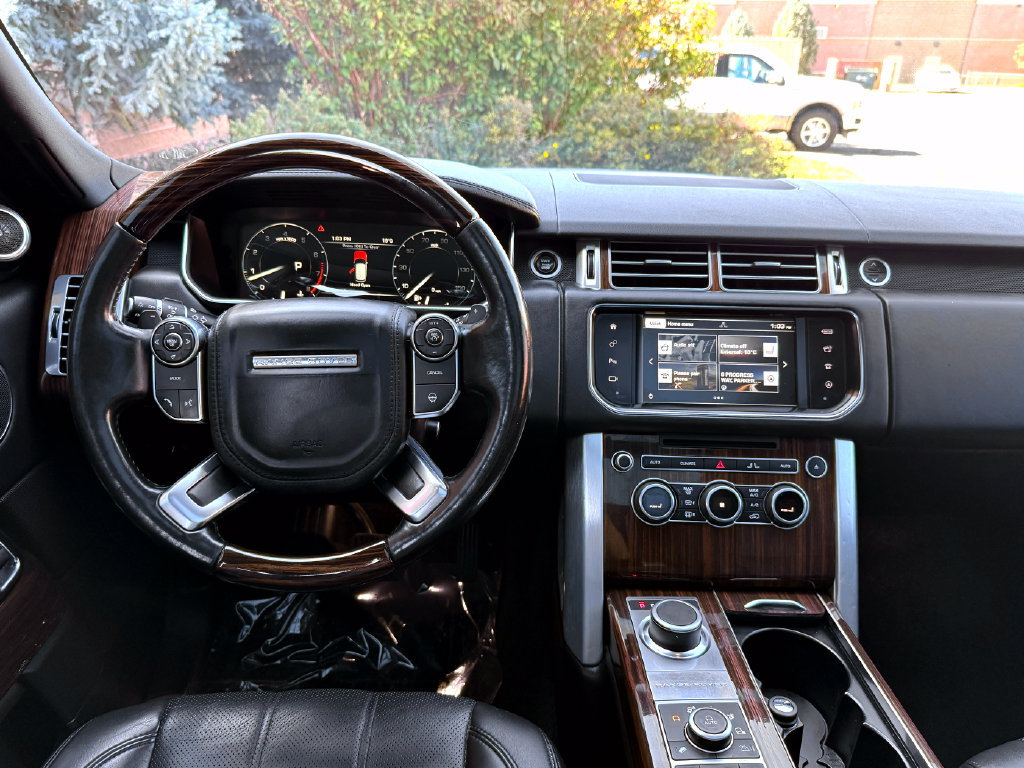 Used 2016 Land Rover Range Rover HSE AWD/4WD image 28