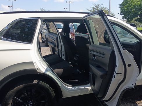Used 2023 Honda CR-V Sport image 14
