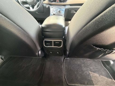 Used 2021 Hyundai Santa Fe SEL w/ Convenience Package image 27