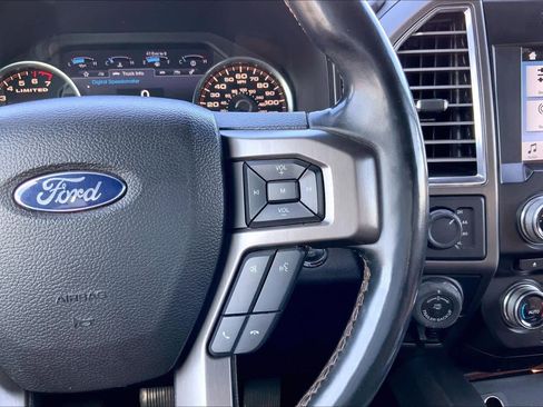 Used 2016 Ford F150 Limited w/ Trailer Tow Package image 24