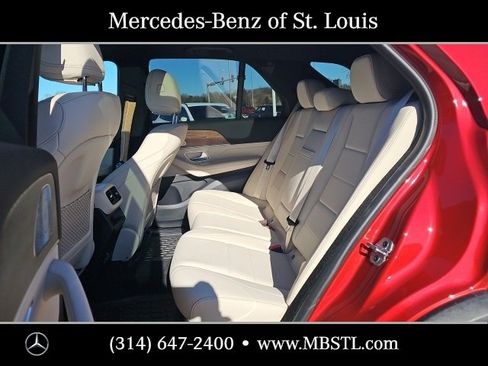 Used 2025 Mercedes-Benz GLE 450 4MATIC image 11