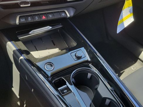 New 2026 Audi Q3 quattro 2.0T AWD/4WD image 14