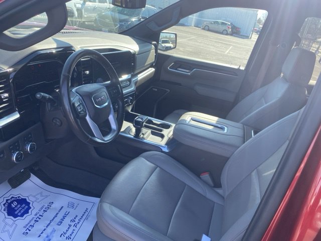 Used 2022 GMC Sierra 1500 SLT w/ SLT Premium Plus Package AWD/4WD image 16