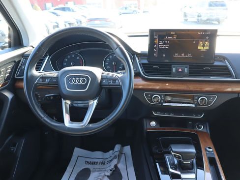 Used 2023 Audi Q5 2.0T Premium w/ Convenience Package image 14