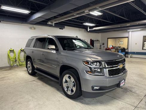 Used 2017 Chevrolet Tahoe LT AWD/4WD image 3