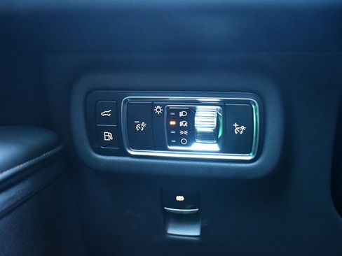 Used 2026 Lincoln Nautilus Premier w/ Equipment Group 102A image 31