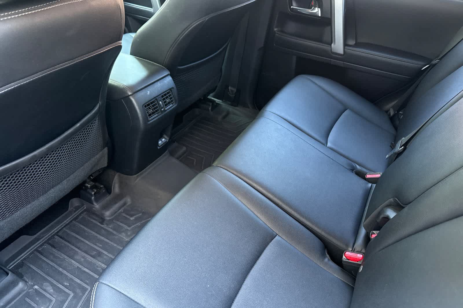 Used 2023 Toyota 4Runner TRD Sport w/ Technology Package AWD/4WD image 4