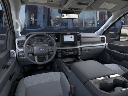 New 2026 Ford F250 XLT w/ 360-Degree Camera Package image 9
