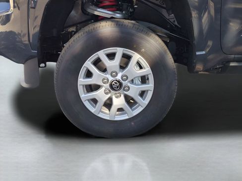 New 2025 Toyota Tacoma SR5 AWD/4WD image 11