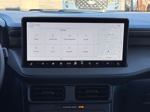 New 2025 Ford Maverick Lariat w/ Black Appearance Package image 25