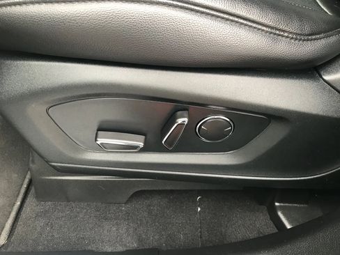 Used 2020 Ford Explorer Limited w/ Class III Trailer Tow Package image 15