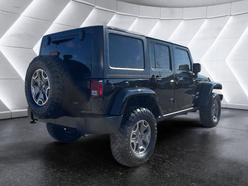 Used 2018 Jeep Wrangler Unlimited Sahara image 7