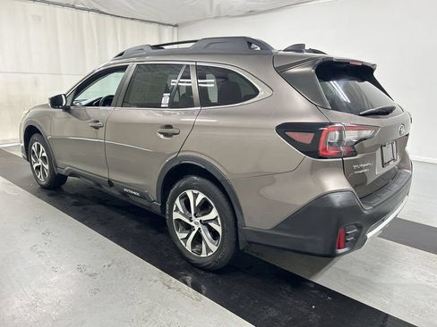 Used 2022 Subaru Outback Limited AWD/4WD image 7