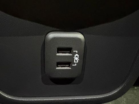 Used 2022 GMC Terrain SLE w/ Driver Convenience Package image 19