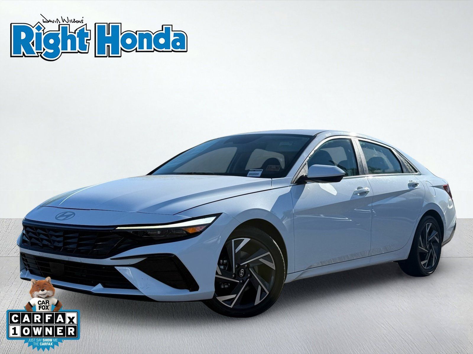 Used 2025 Hyundai Elantra SEL FWD image 1