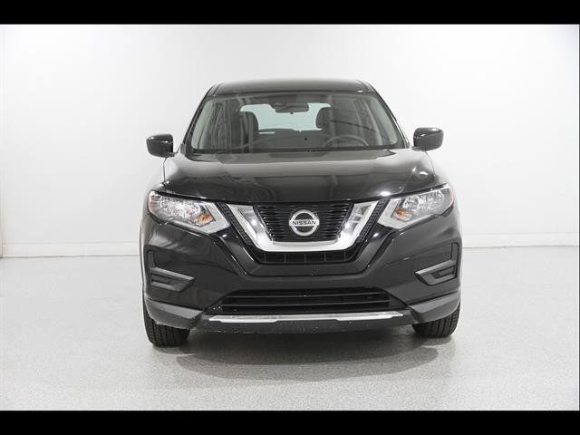 Used 2019 Nissan Rogue S AWD/4WD image 2