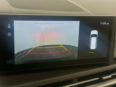 Used 2025 Hyundai Santa Fe SEL image 22