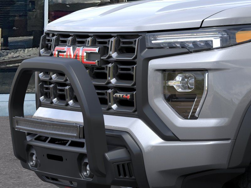 New 2026 GMC Canyon AT4 w/ Off-Road Front Bumper Package AWD/4WD image 13