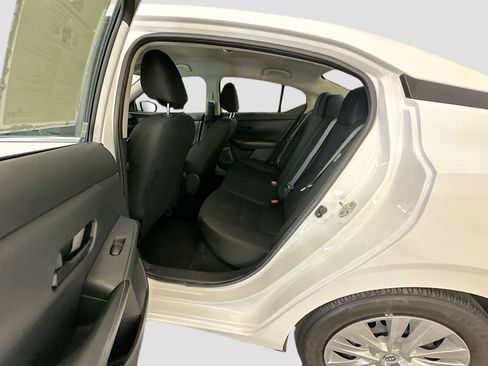 Used 2024 Nissan Sentra S FWD image 29