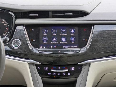 Used 2021 Cadillac XT6 Premium Luxury w/ LPO, Floor Liner Package FWD image 19