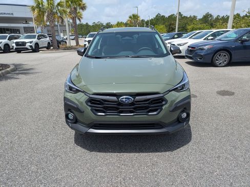 Certified 2025 Subaru Crosstrek 2.5i Limited w/ Popular Package #3A image 9