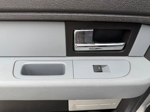 Used 2014 Ford F150 XLT image 26