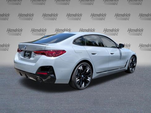 New 2026 BMW 430i xDrive w/ M Sport Package AWD/4WD image 7
