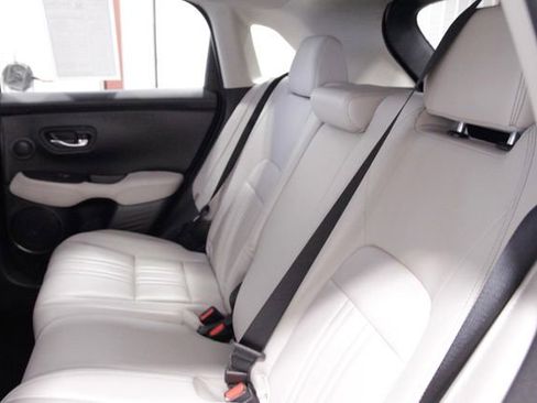 Certified 2024 Honda HR-V EX-L image 19