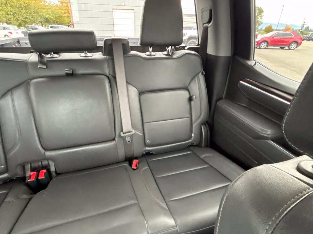 Used 2025 GMC Sierra 1500 SLT AWD/4WD image 37